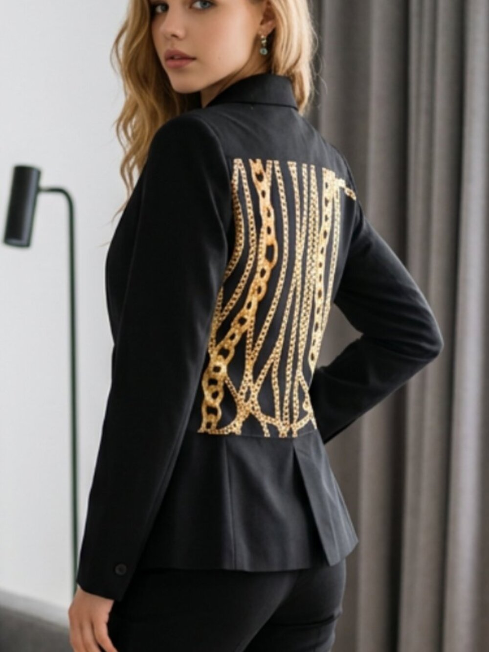 htrailz Black Blazer – Gold Chain Scarf Detail, Polyester, Size M